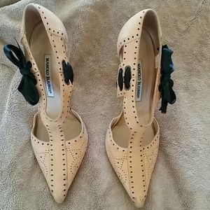 Manolo Blahnik nude and black heels